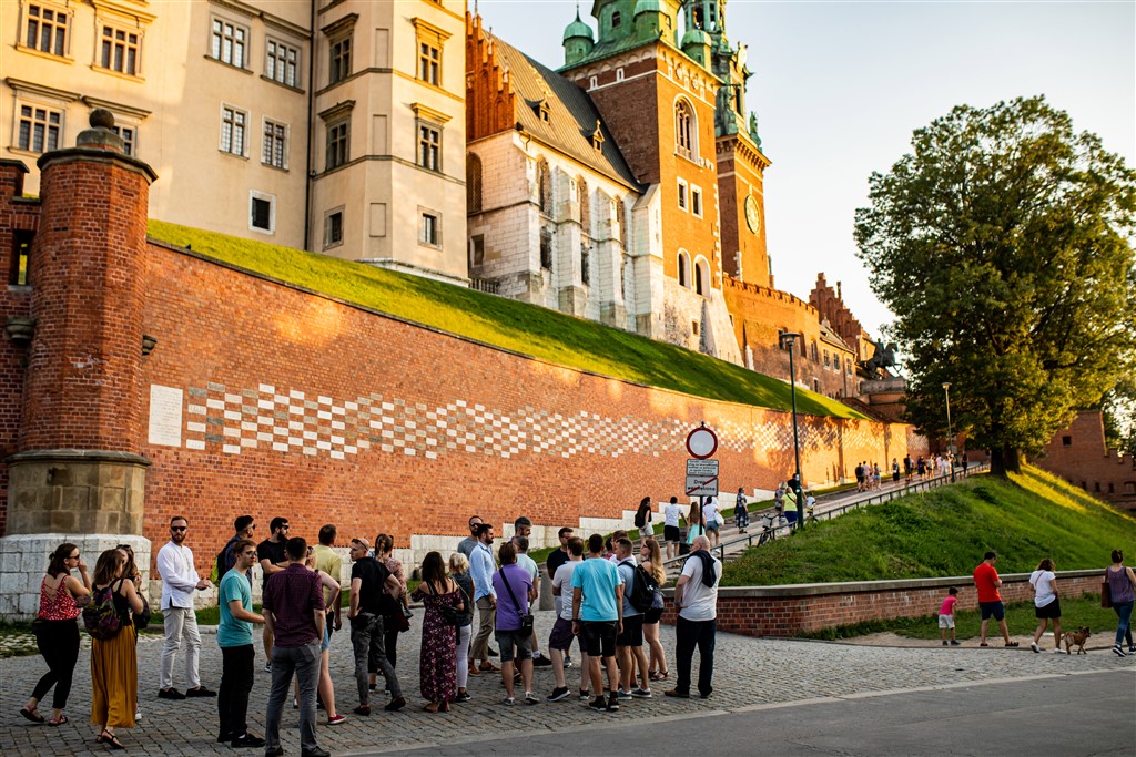 Wawel hill and guide
